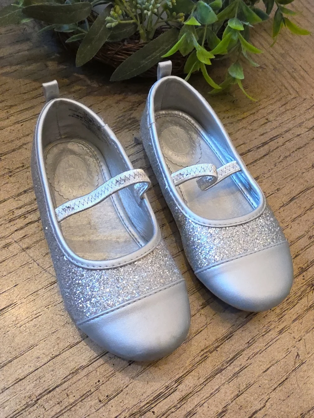 Disney Silver Glitter Mary Jane Flats Size 11 - Kids Shoes